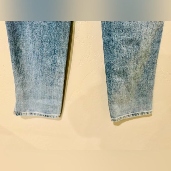 PrettyLittleThing Jeans Relaxed Fit High Rise Straight Leg Denim Light Wash SZ 4 - Picture 7 of 15